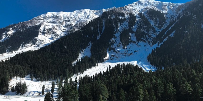 Betaab Valley